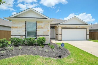 Building Photo - 1234 Scarlet Crk Dr