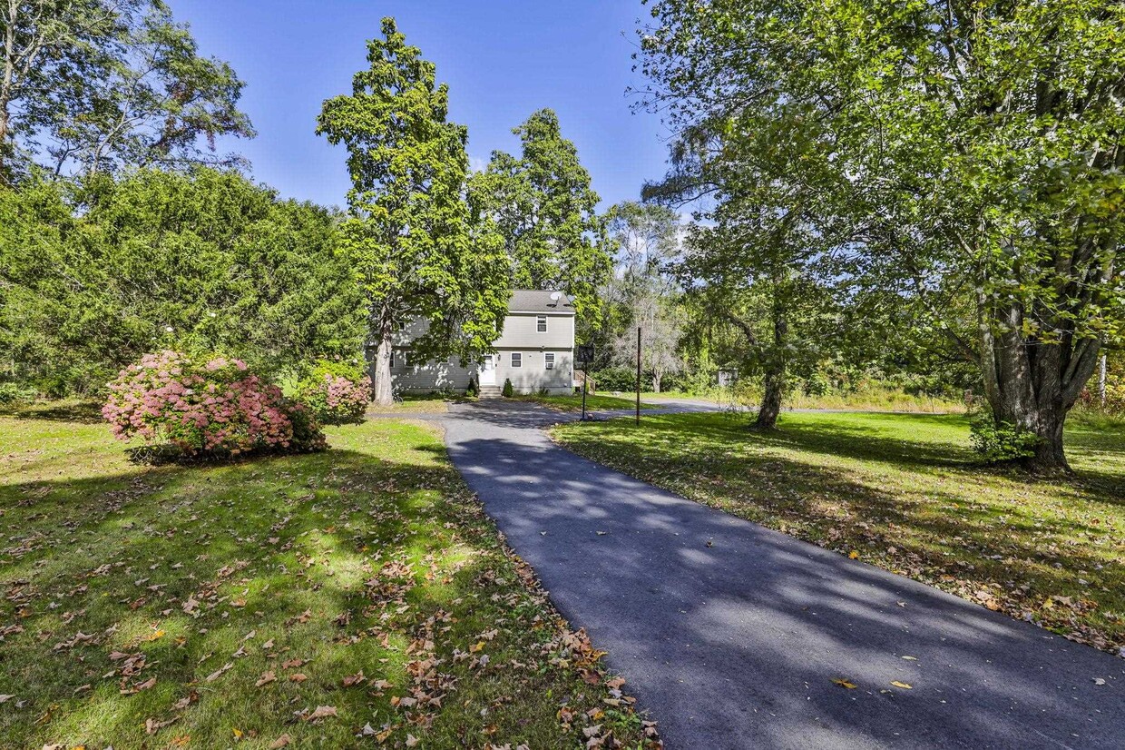 88 Sweet Hill Rd Plaistow, NH 03865 Alquileres en Plaistow, NH