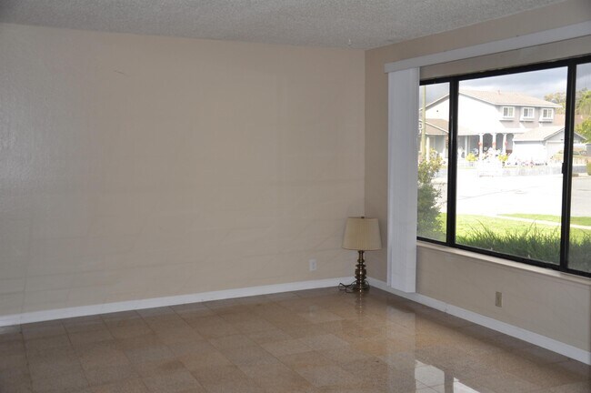 Building Photo - 2571 Gumdrop Dr