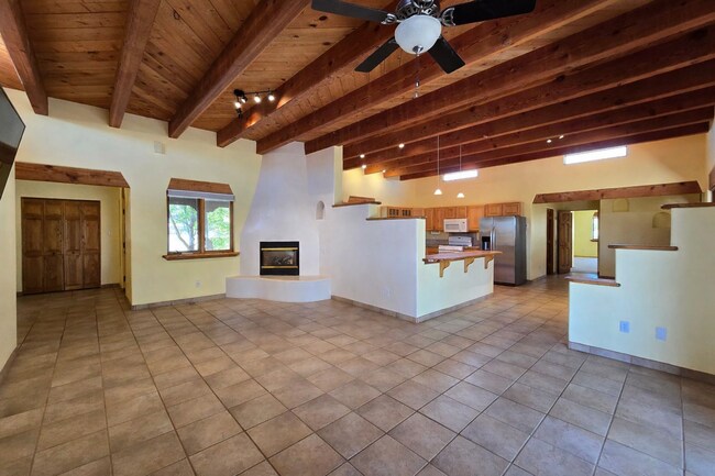 Foto del edificio - 19 Camerada Rd