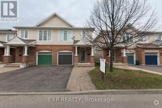 Building Photo - 324 Parkin Cir