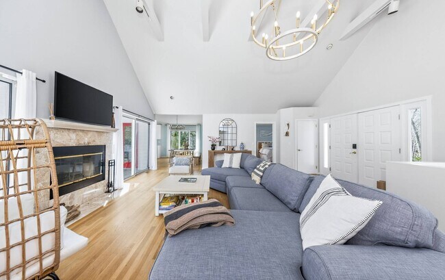 Foto del edificio - 12 Douglas Ct