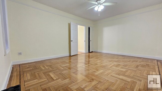 Building Photo - Spacious 1-Bedroom Co-op – 6th Floor – Woodside