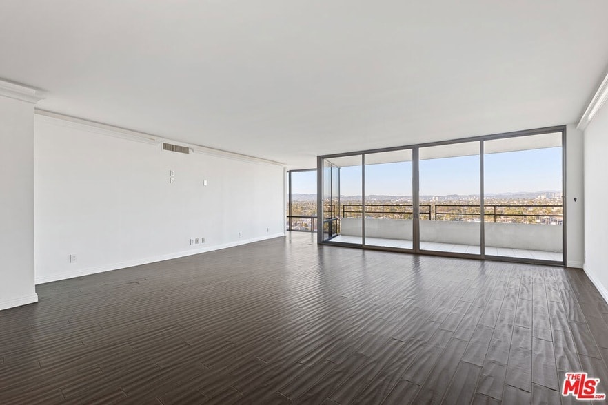 Photo - 4316 MARINA CITY DR Unit 531