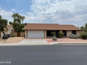 Building Photo - 1331 W Stottler Dr