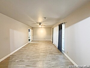 Foto del edificio - 4230 Havenview Dr