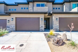 Building Photo - 2075 W 380 S