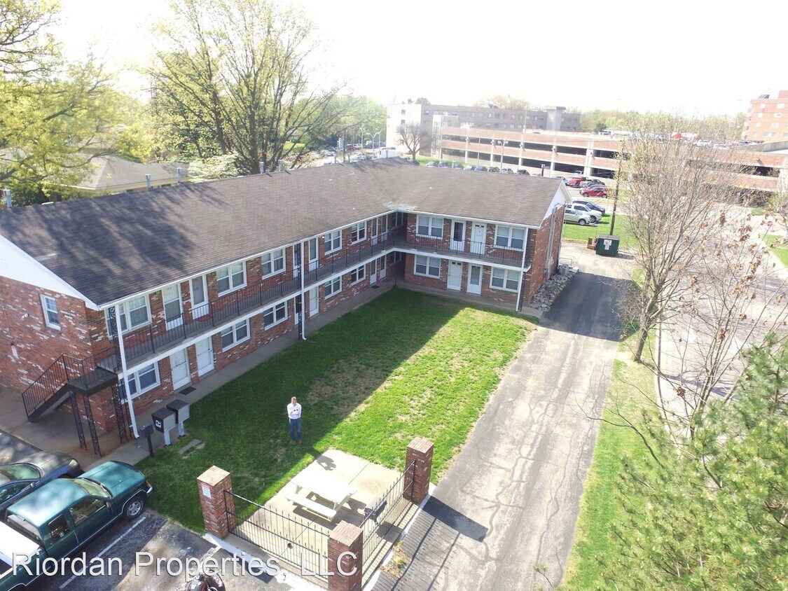 Primary Photo - 3917 Bellemeade Ave