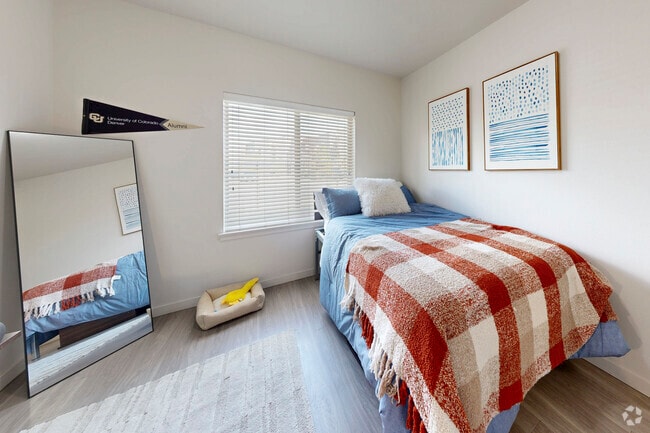 3BR, 3BA - 1,195SF - Bedroom 3 - Villas Apartments