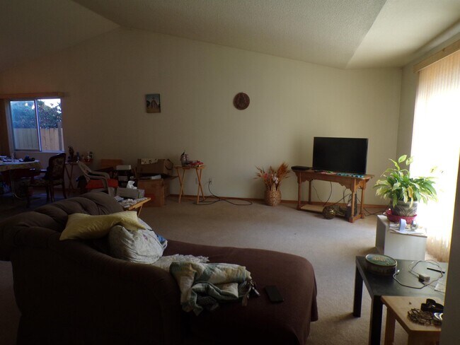 Photo - 3927 SE 100th Ave House