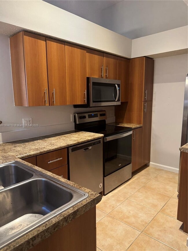 Building Photo - 1335 Crystal Way