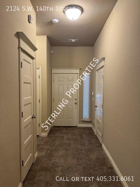 Foto del edificio - 2124 SW 140th St