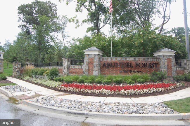 Foto del edificio - 8537 Pine Springs Dr