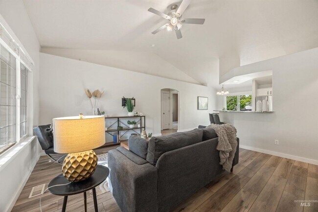 Foto del edificio - 6512 S Lone Tree Way