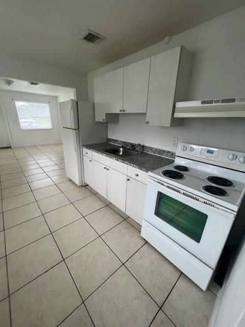 Foto del edificio - 4998 Kirk Rd