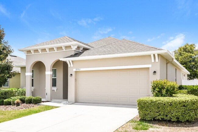 Building Photo - 1393 Merion Dr