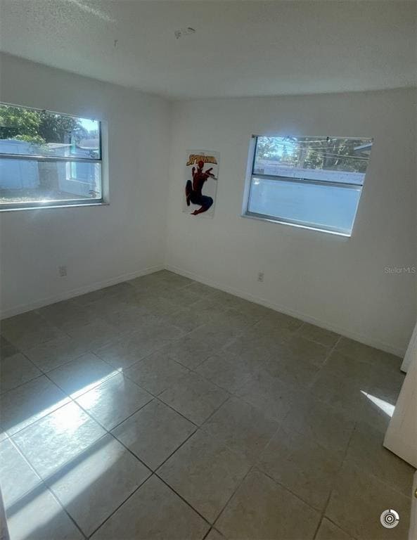 Building Photo - 3004 Oaklawn Ave