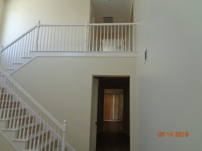 Building Photo - Beautiful West Lancaster 2 Story Offering 3209 sq. ft.