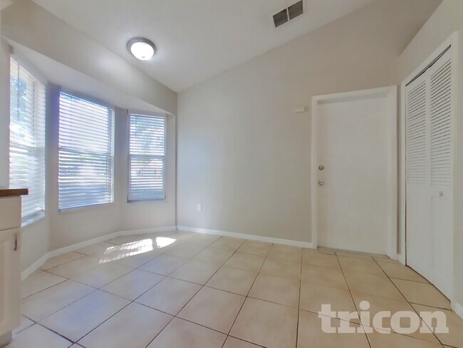 Foto del edificio - 134 N Aberdeen Cir