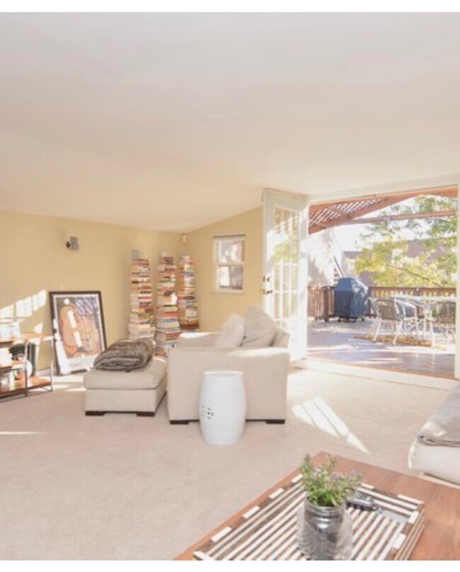 sun filled loft - perfect for living room, home office, etc. - 1913 W Erie St