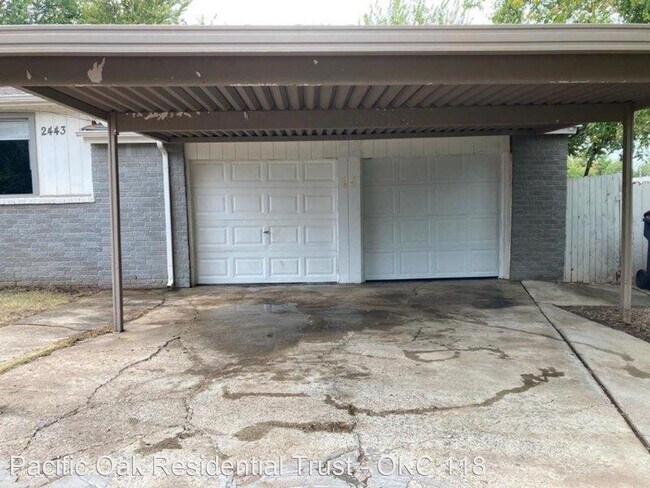 Building Photo - 3 br, 1 bath House - 2443 N Prospect Ave