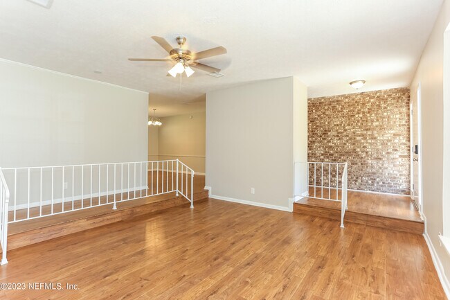 Building Photo - 6857 Clifton Forge Rd