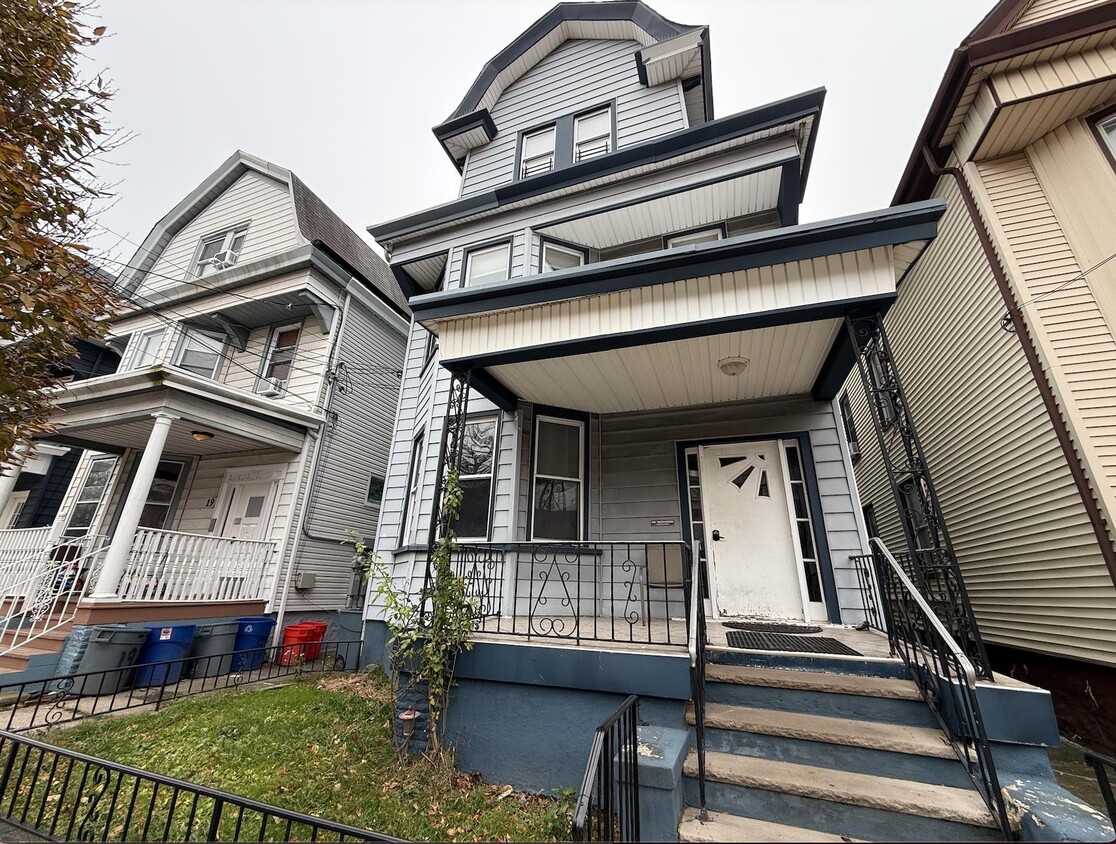 Primary Photo - 21 49th St