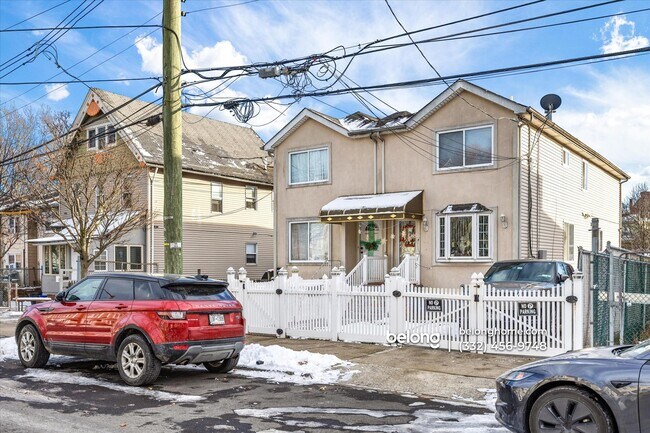 Foto del edificio - 18 Wayne St