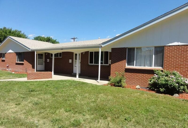 5618 S Fox Cir Unit B, Littleton, CO 80120 Condo for Rent in