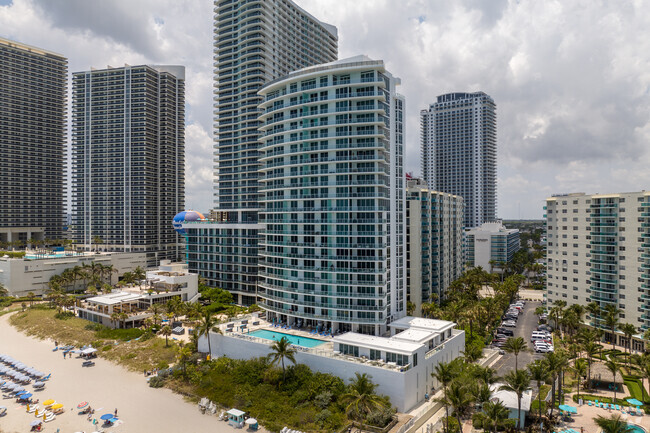 Foto del edificio - Apogee Beach