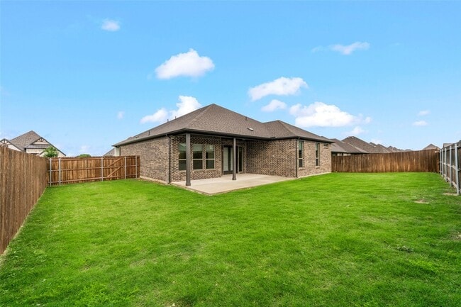 Building Photo - 2089 Abela Dr