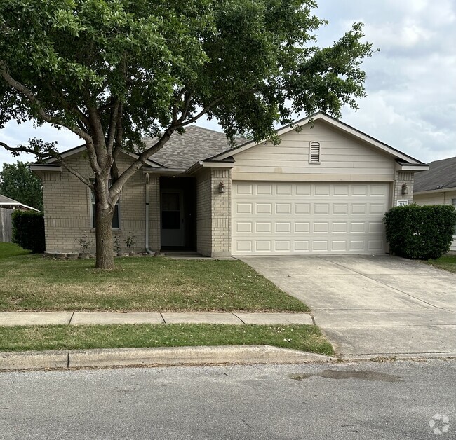 Building Photo - 213 Brahma Way