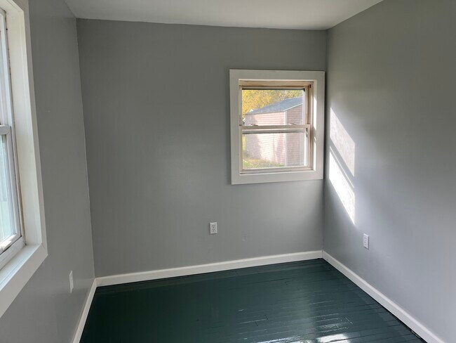 Foto del edificio - 1068 N Russell St