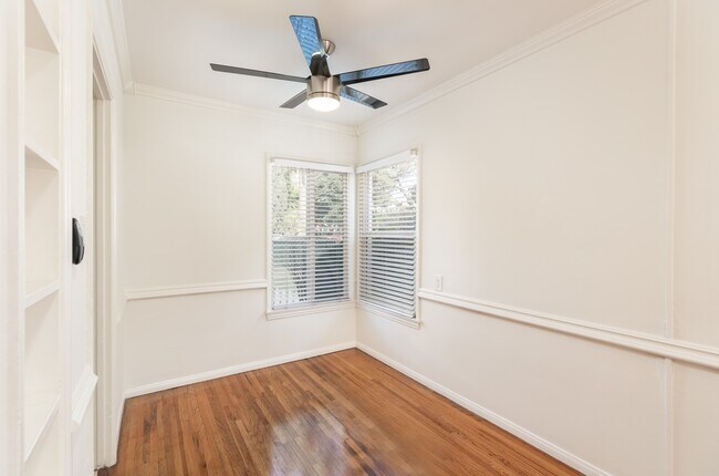 Building Photo - 11510 Cumpston St