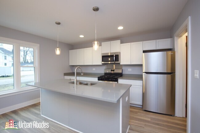 Foto del edificio - 16637 W Brockman Ave