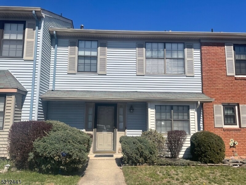 36 Carlisle Ct, Franklin Township, NJ 08873 Townhome Rentals in