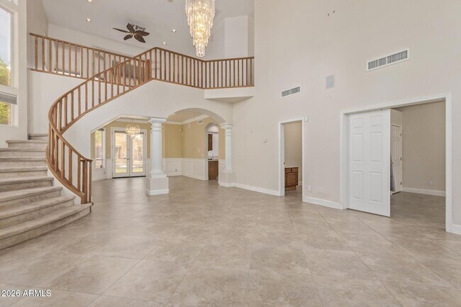 Foto del edificio - 589 N Acacia Dr