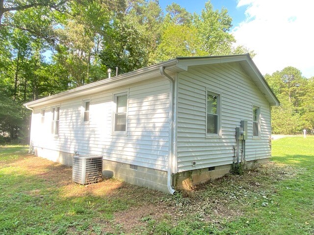 Building Photo - 10671 Buggs Island Rd