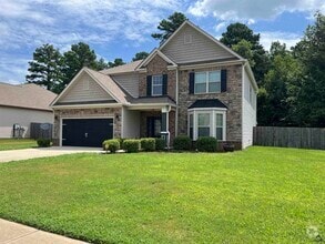 Building Photo - 204 Arden Dr