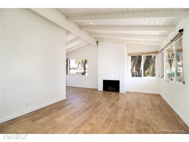 Primary Photo - 303 Marguerite Ave