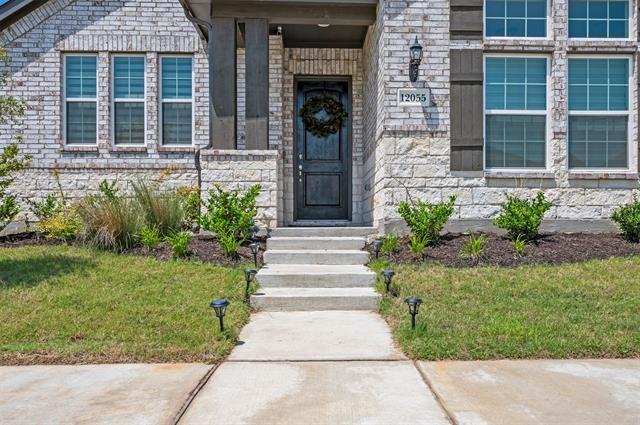 Building Photo - 12055 Hesse Dr
