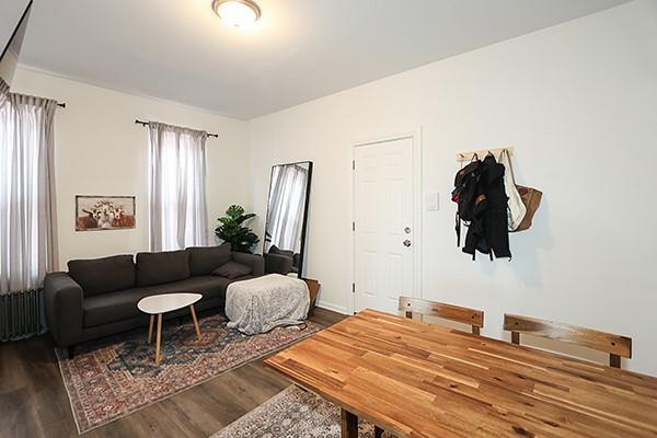 Foto del edificio - 78-10 32nd Ave