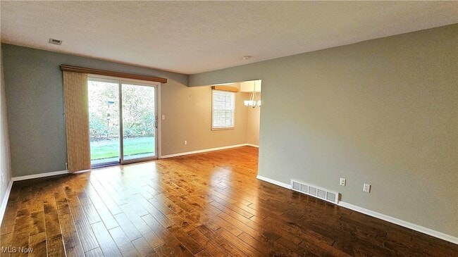 Foto del edificio - 1771 Rolling Hills Dr