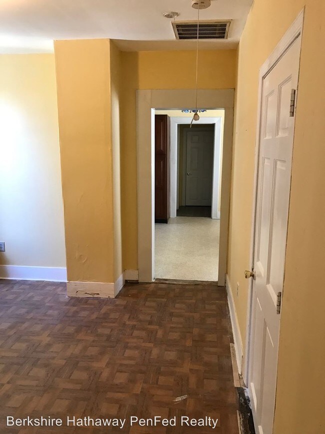 Foto del edificio - 3 br, 2 bath House - 2101 Moseley Road