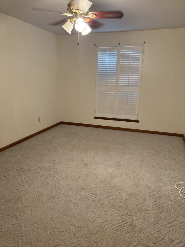 Building Photo - 182 Dunleith Dr