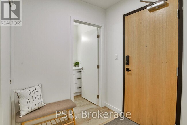 Photo du bâtiment - 50 Manominee St