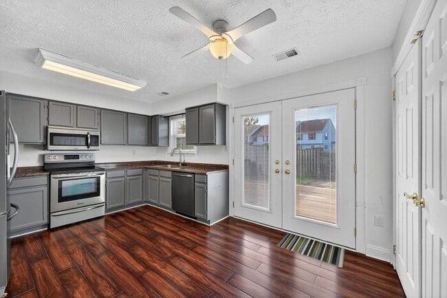 Photo - 6010 Sirenia Pl House