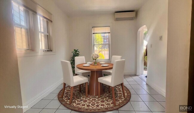 Building Photo - 37-33 84th St