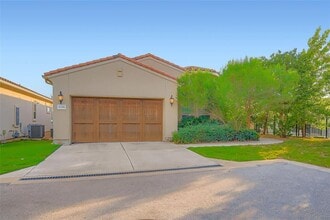 Building Photo - 4106 Paleleaf Ln