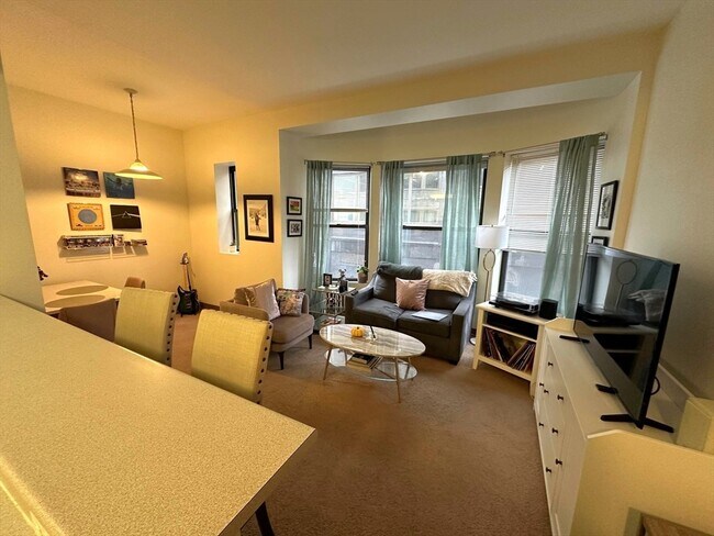 Foto del edificio - 636 Beacon St